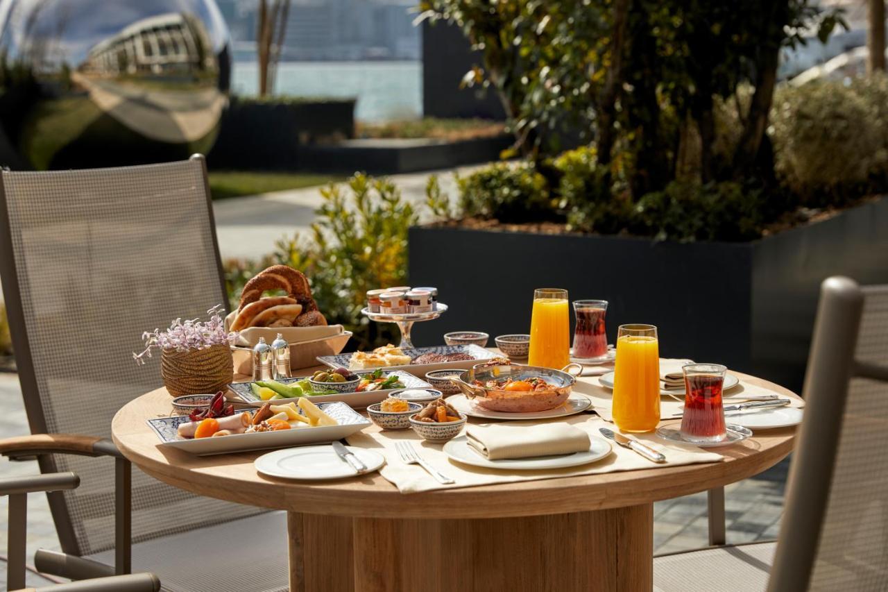 The Peninsula Istanbul Hotel Exterior photo