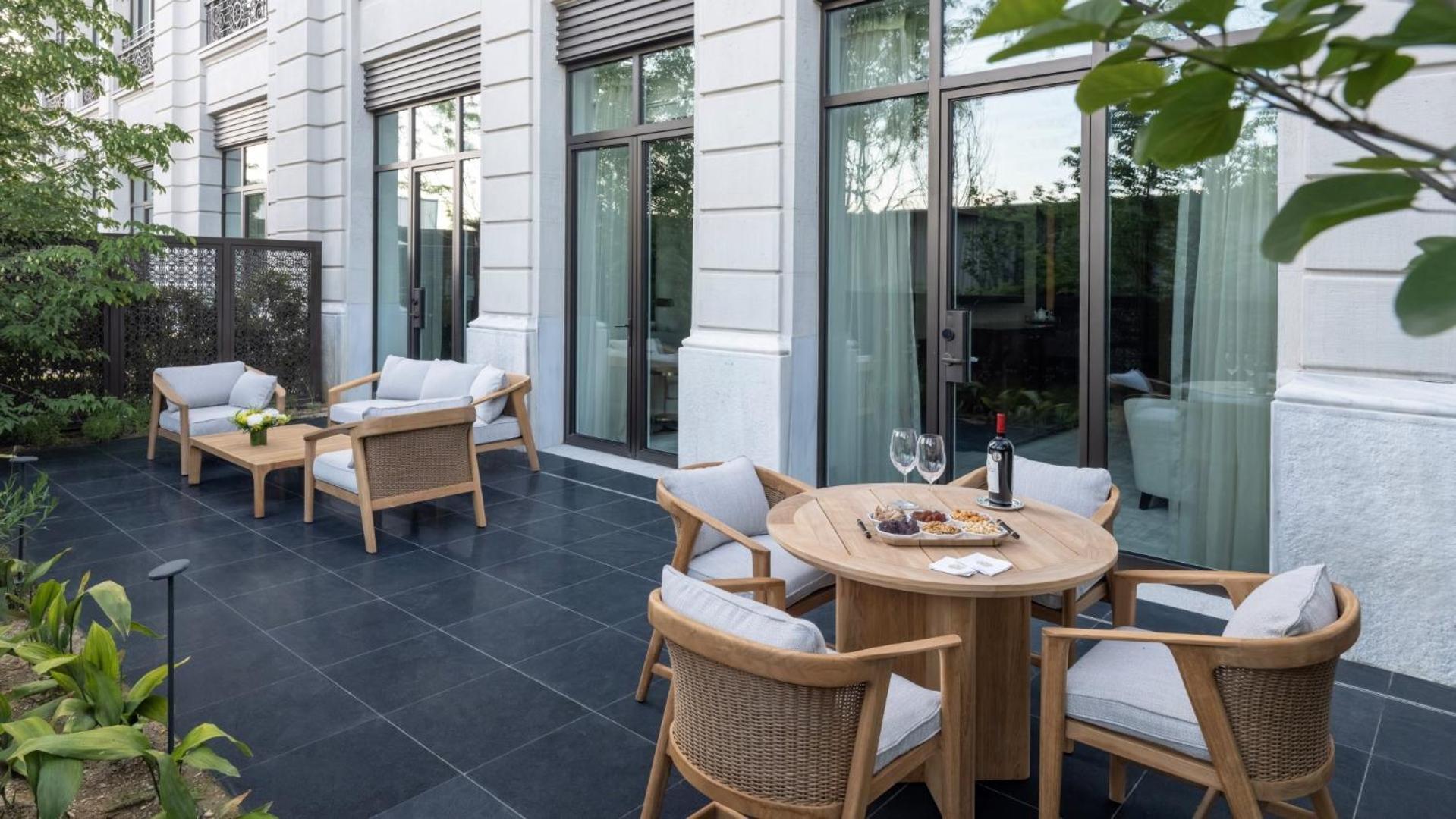 The Peninsula Istanbul Hotel Exterior photo